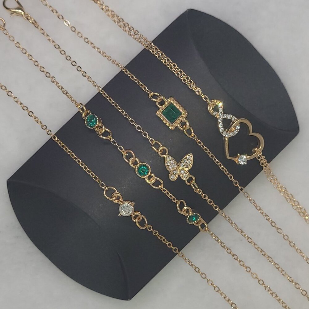 NWOT | 5pc | Cubic Zirconia Diamanté Gold | Fall Into Love Bracelet Set